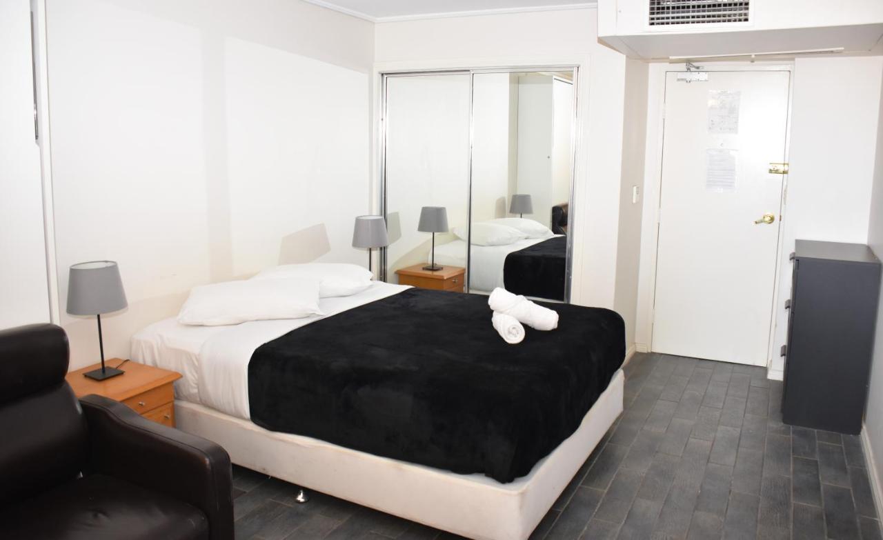 Accommodation Sydney - Hyde Park Plaza 38 College St ซิดนีย์ ภายนอก รูปภาพ