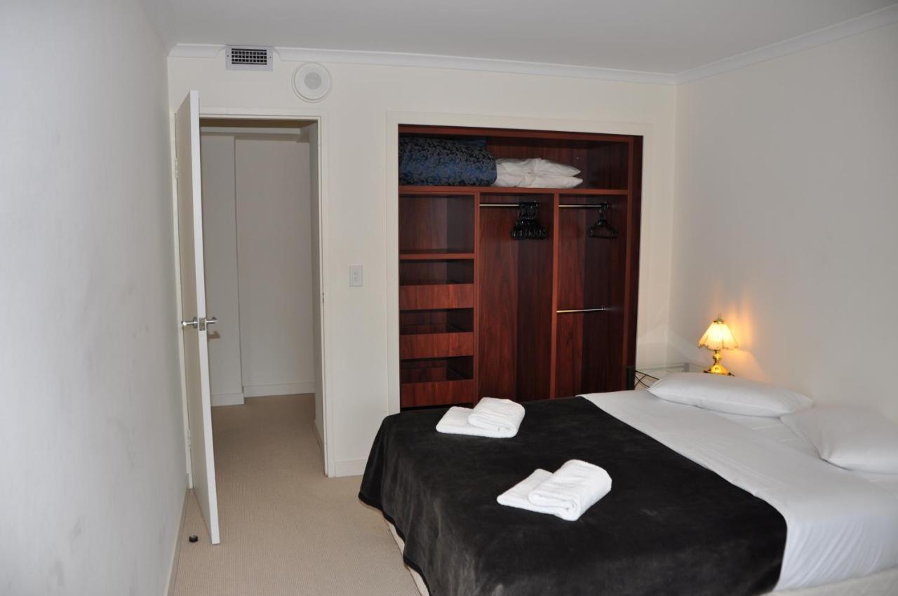 Accommodation Sydney - Hyde Park Plaza 38 College St ซิดนีย์ ภายนอก รูปภาพ