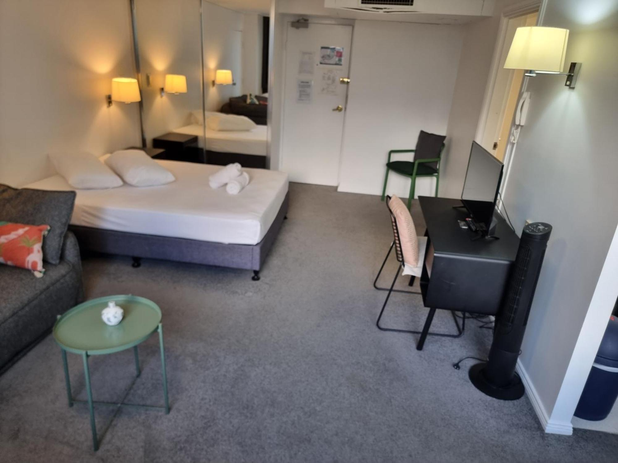 Accommodation Sydney - Hyde Park Plaza 38 College St ซิดนีย์ ภายนอก รูปภาพ
